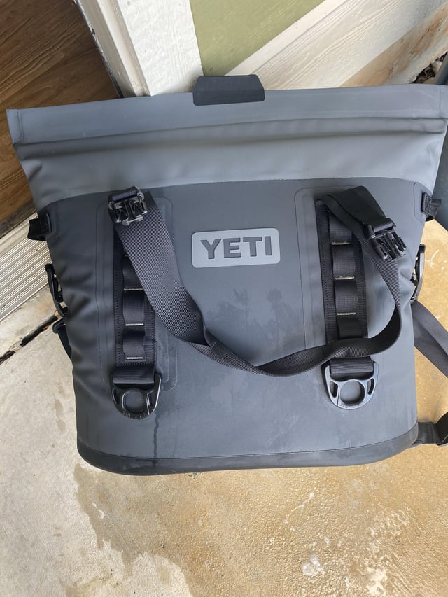 How to Get Fish Smell Out of Yeti Cooler
